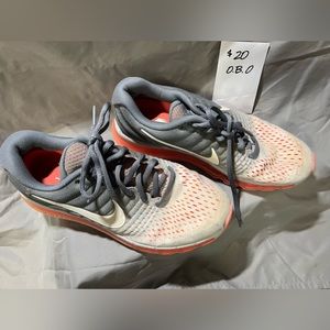 Nike Women’s Airmax Shoes